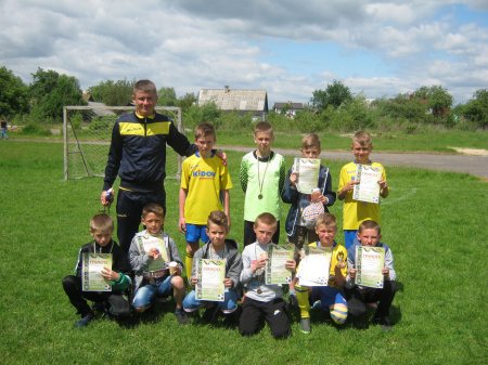 Турнір з міні-футболу до Міжнародного Дня захисту дітей